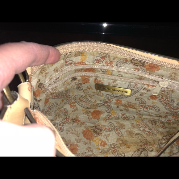 Valerie Stevens leather tooled butterfly Purse - Picture 4 of 8